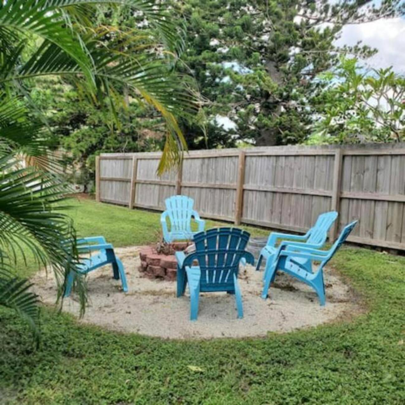 Fantastic Island House 1 Mile To The Beach With Heated Pool Sarasota Exterior photo