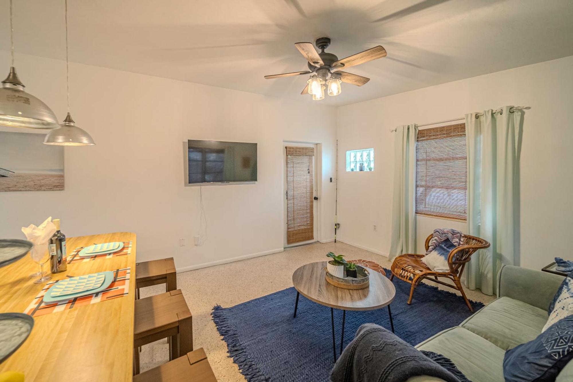 Fantastic Island House 1 Mile To The Beach With Heated Pool Sarasota Exterior photo