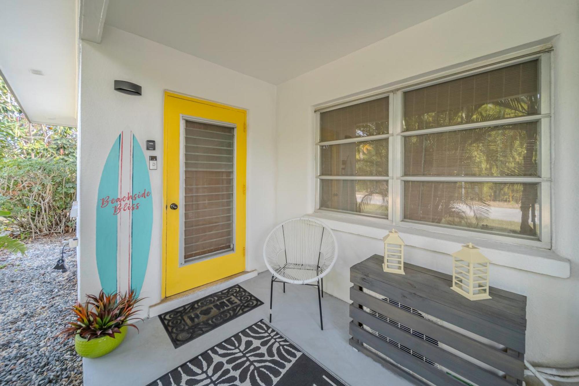 Fantastic Island House 1 Mile To The Beach With Heated Pool Sarasota Exterior photo